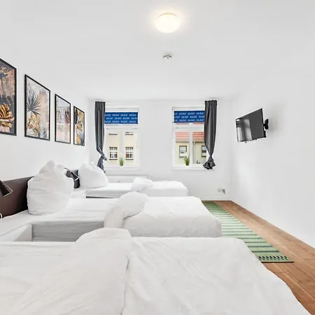 Cosy Apartment With Balcony And Fireplace Jüterbog Exterior foto